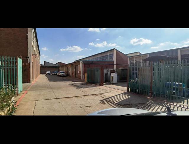 INDUSTRIAL PROPERTY TO RENT IN KOEDOESPOORT INDUSTRIAL